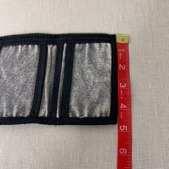 Vintage Levi's‎ acid washed denim trifold wallet - Picture 6 of 6